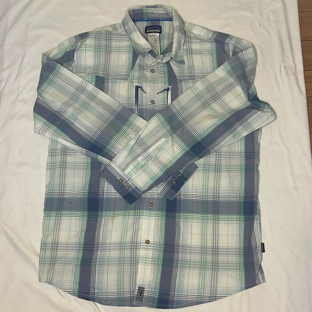 Mens Patagonia Long Sleeve Sun Stretch Shirt, Blue Plaid, XL